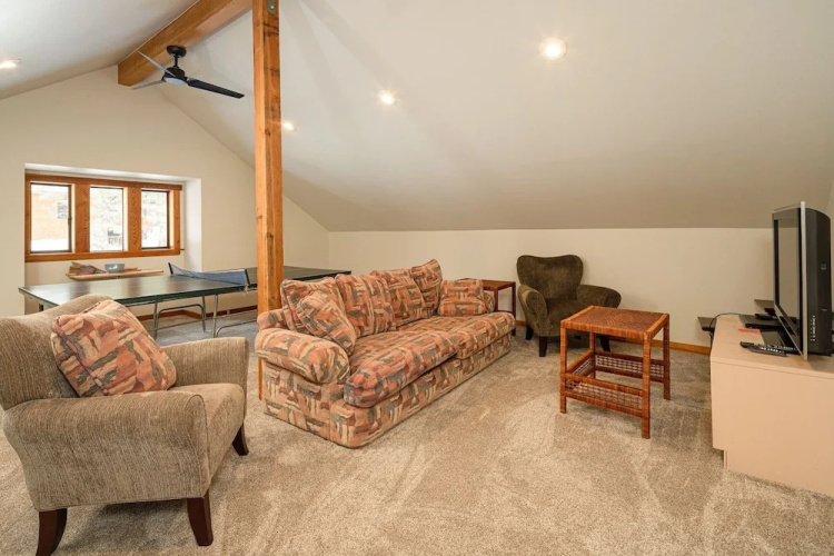 11885 Sitzmark - 4 Br Home