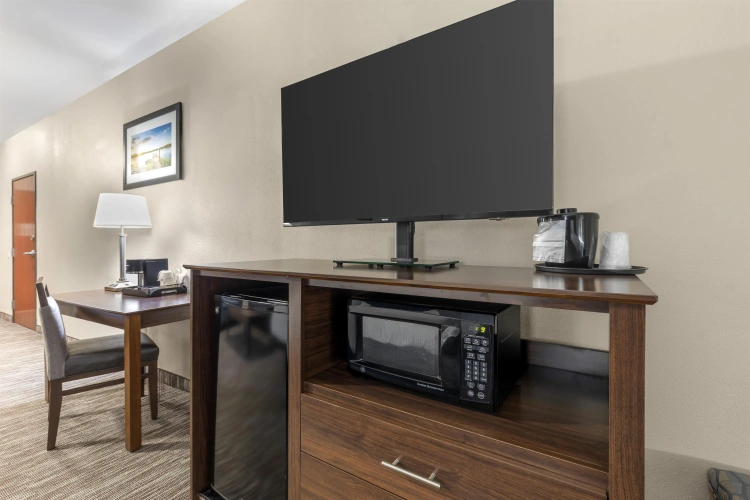 Quadruple Suite