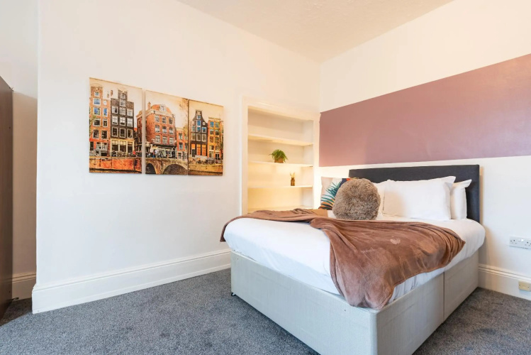 Favour Spacious Inn By Jesouth