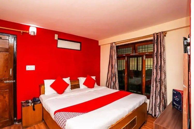 Classic Triple room