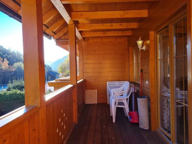 Apartment With Mountain Views & Ski Access