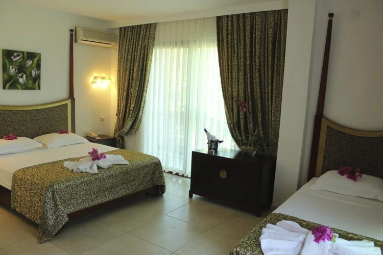Ekincik Beach Hotel