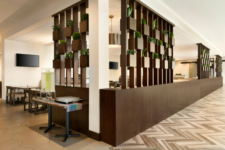 Embassy Suites by Hilton San Antonio Landmark photo 17