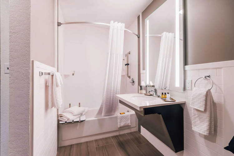 Best Western Plus Executive Residency Waterloo & Cedar Falls photo 9