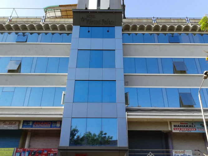 Hotel Vibrant Palace
