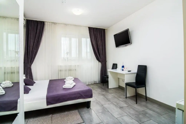 Standard Double room with view