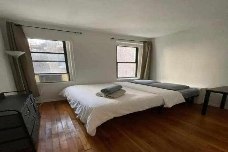 Hell's Kitchen 1 BR Apt. (8416)