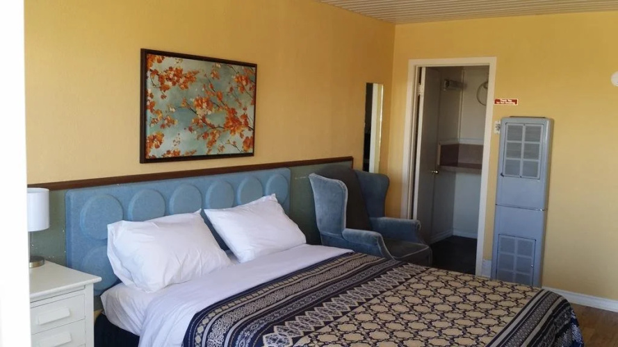 Century 2 Motel