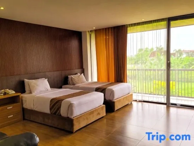 Deluxe room with balcony