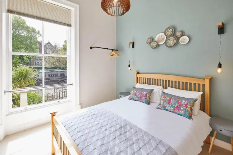 Host & Stay - Easby Hall 2