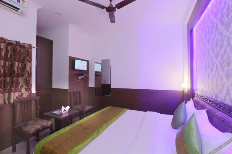 Hotel Perfect Palace