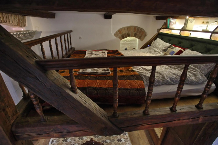 Medieval Super Studio