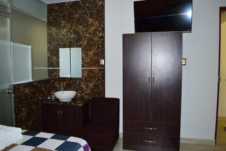 Hostal Gold Star