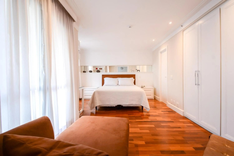Flat Clarion Apartments by BnbHost