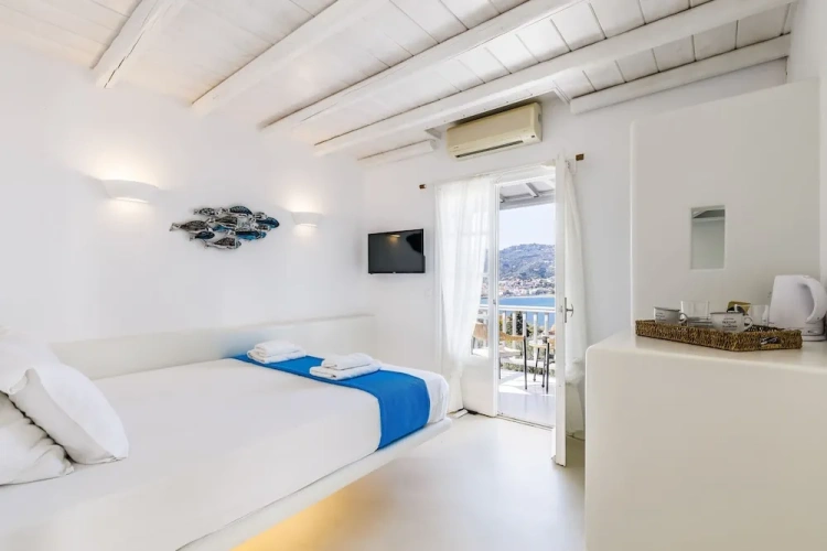 Standard Double room with balcony