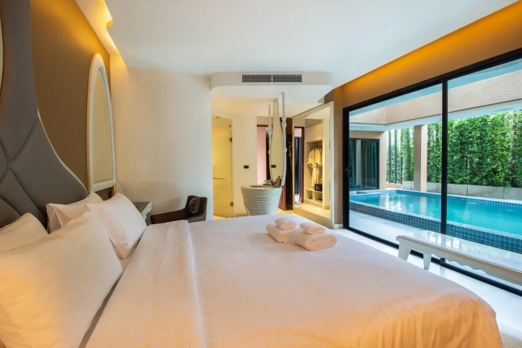 Rachabhura Hotel