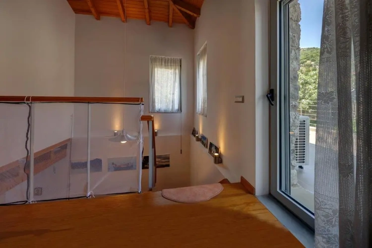3 Bedrooms Cottage