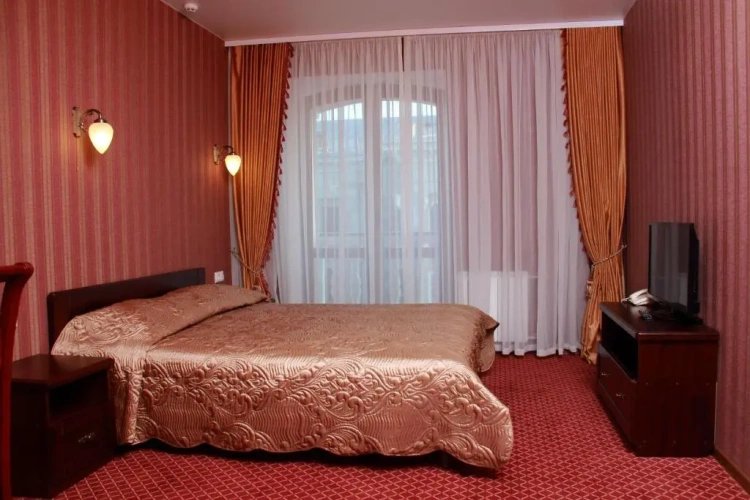 Standard Double room with view