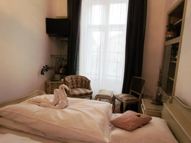 Standard Double room with view