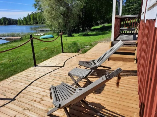 2 Bedrooms Chalet