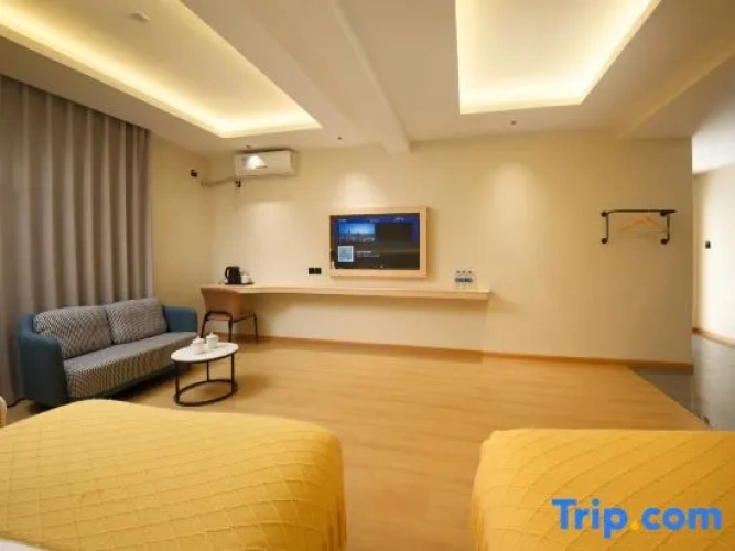 Triple Cottage