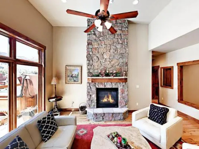 118 Ave 1 Frisco Condo by RedAwning