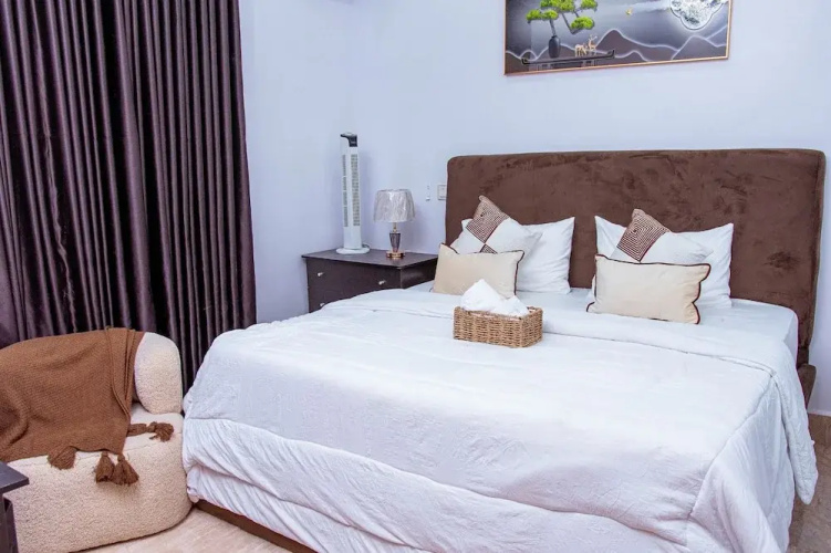 TM Luxe Stays Apartment