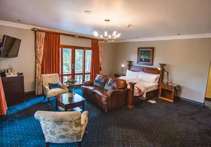 Luxury Suite