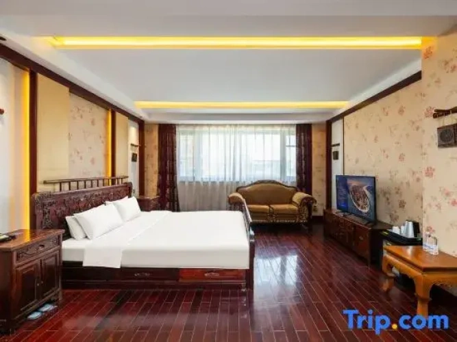 Deluxe Double Suite