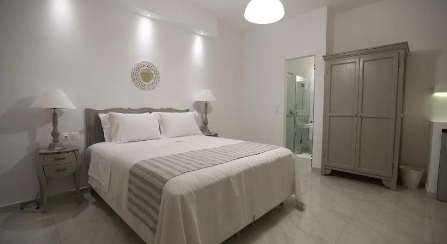 The White Suites