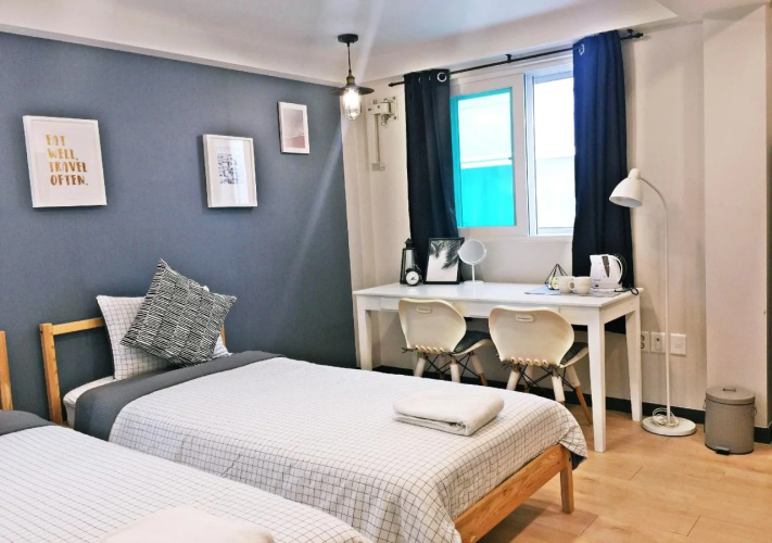 Whitetail Guesthouse - Hostel