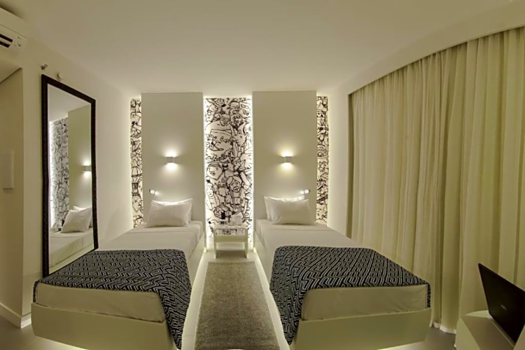 Standard Quintuple room
