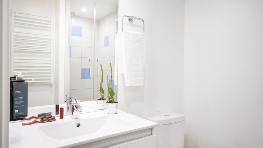 Sejours & Affairs Paris Bagnolet photo 9