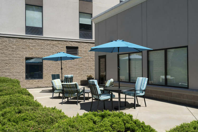 Hampton Inn Fairmont, WV photo 42