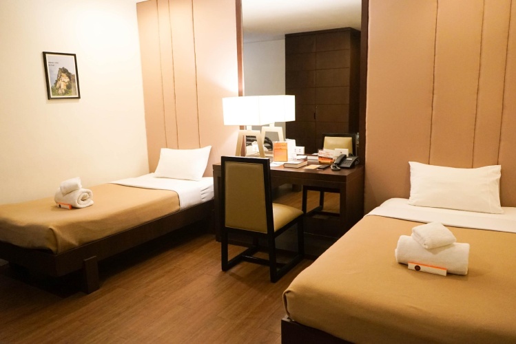 Premier Twin room