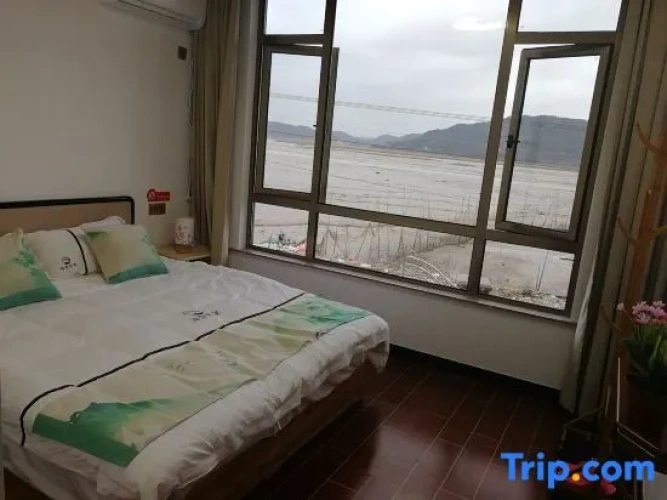 1 Bedroom Suite