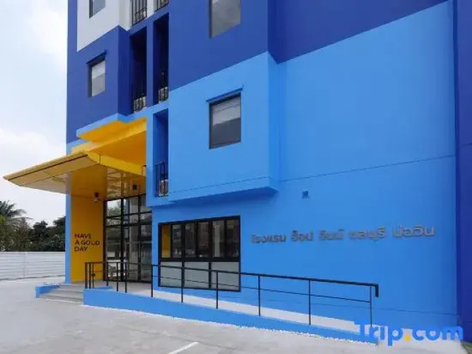 HOP INN Chonburi Bowin