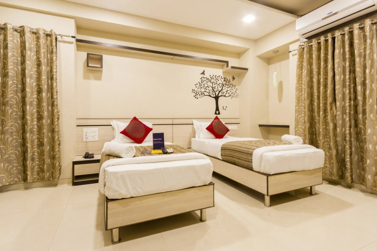 FabHotel Sumati Baner