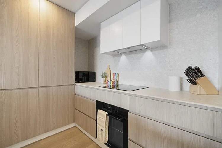 Spacious 2-bed Apartment in North Fremantle