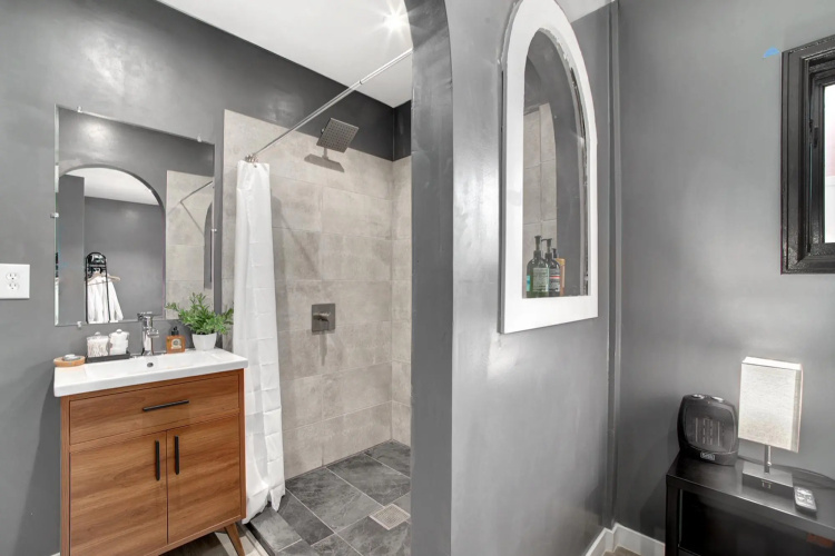 Elegant En Suite Studio