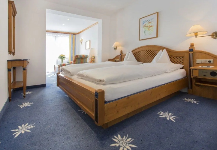 Hotel Edelweiss
