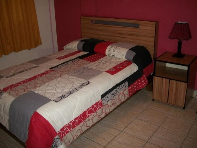 Hostal Hellen Ross