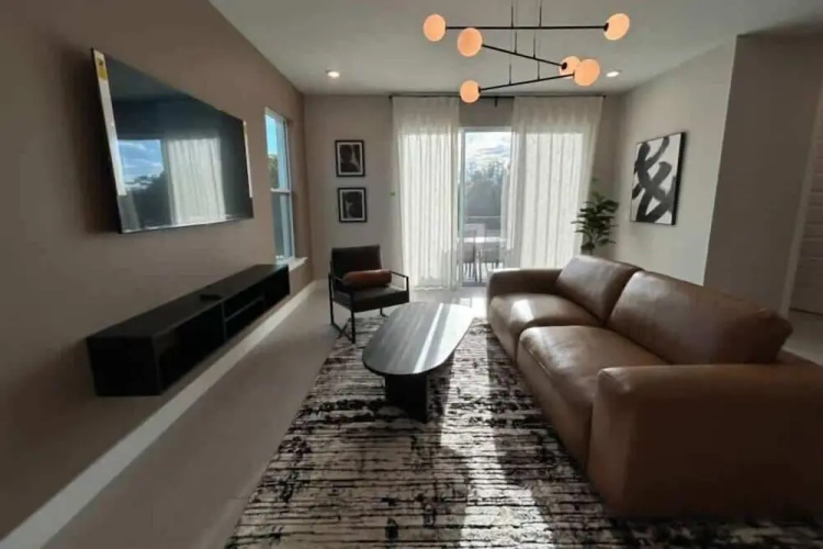 Modern 3Bd End Unit With Garage Water View 7904