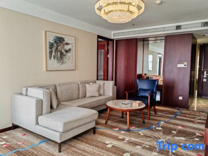 Executive Family Suite