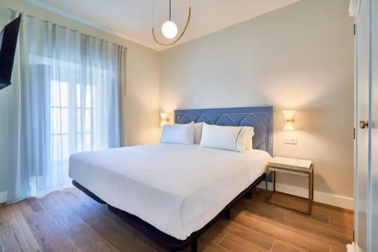 Tandem Veedor De Galeras Suites