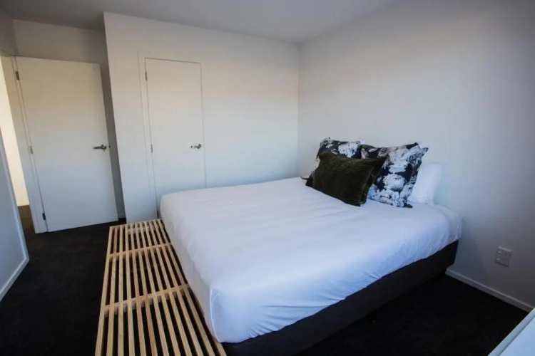 4 - Charming Space, Just a Stone Throw from Central Wanaka