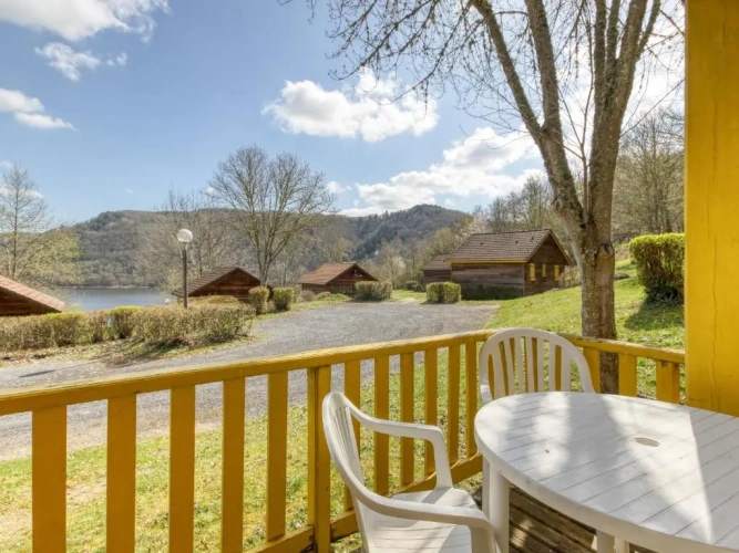 1 Bedroom Attic Chalet