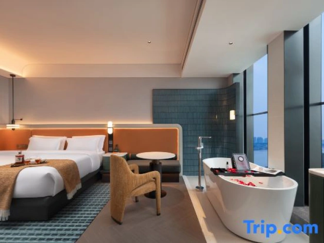 Premier Double room with river view