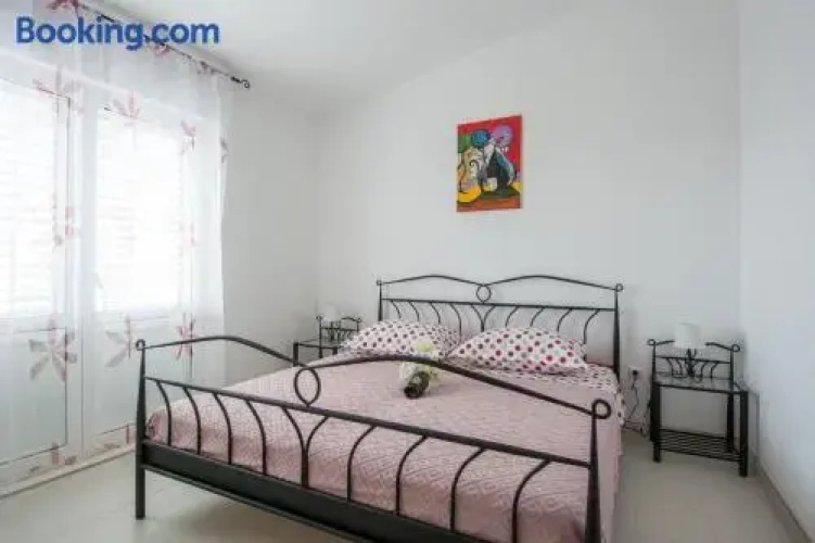 Apartmani Iva