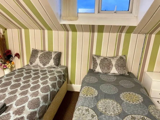 Standard Twin room